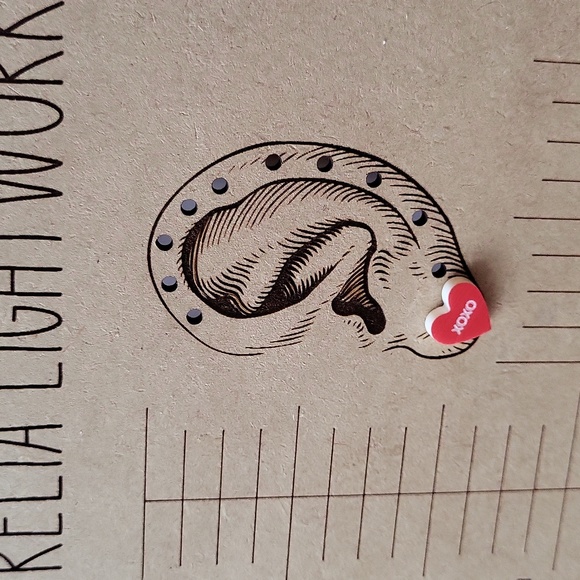 🩷 Conversation Heart Earrings ❤️ - Picture 8 of 9